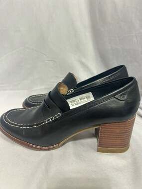 Sperry Top-Sider Women's Seaport Penny Heel Leather Loafer Pumps in Black